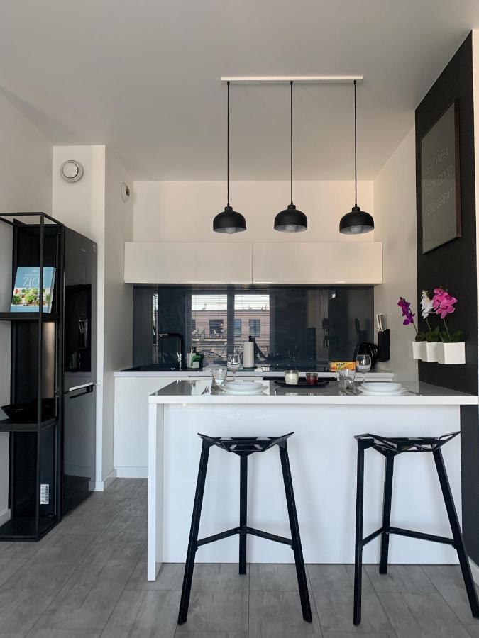 Apartmán Two-Levels Penthouse With A Garden In The City Center Lodž Exteriér fotografie